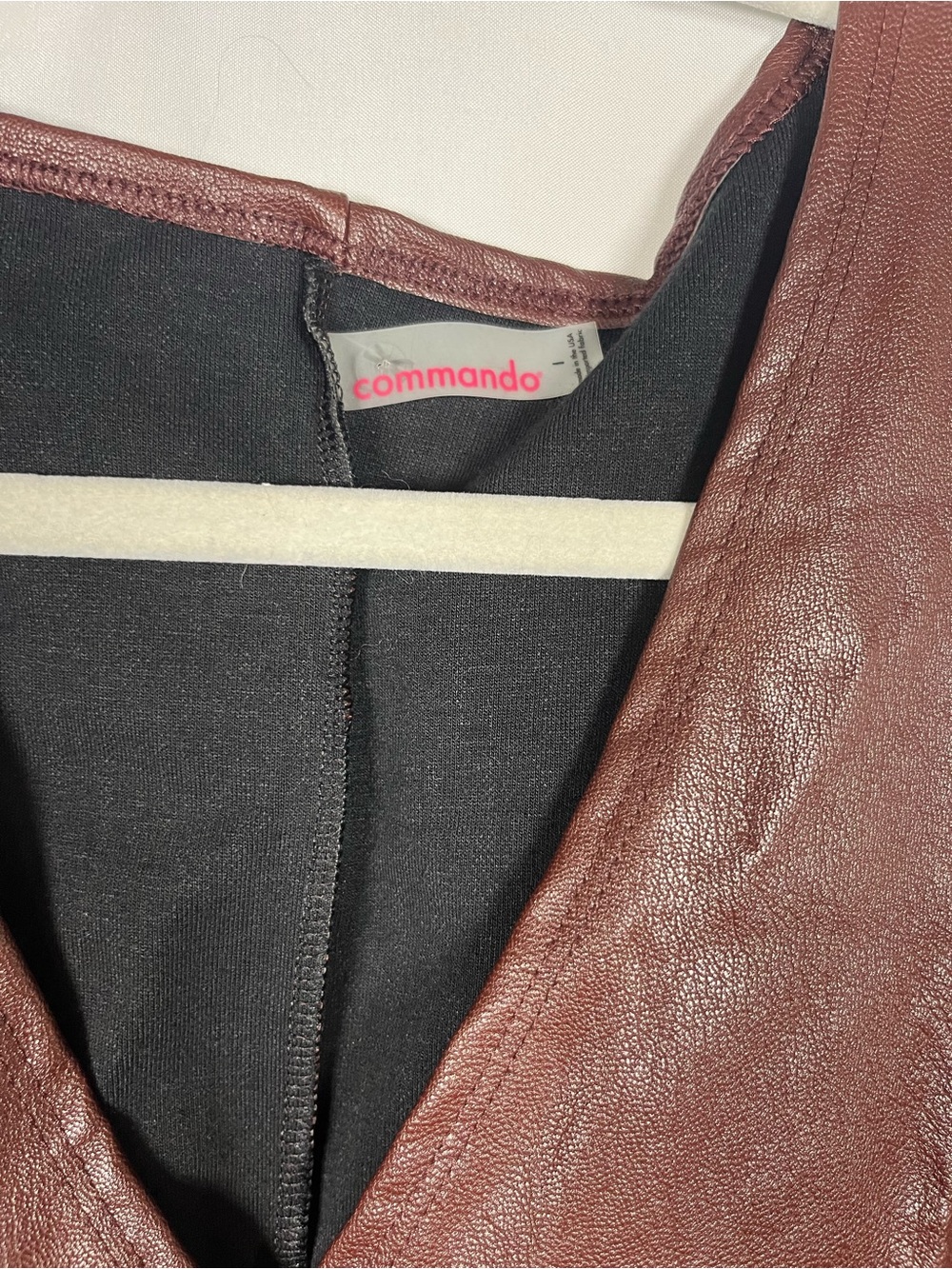 Commando NEW faux leather deep v Burgundy bodysuit sz large - Picture 4 of 8